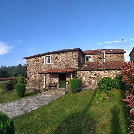 Casa de Férias Casa O Castelo En Touro