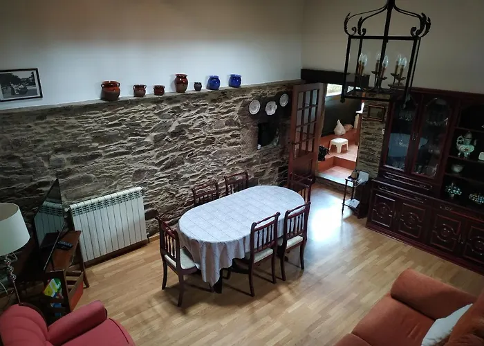 Casa O Castelo En Touro